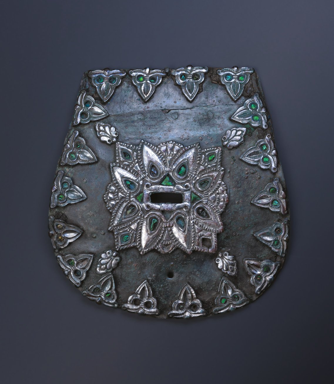 Páty-Malom-dűlő, 170. sír veretes tarsoly